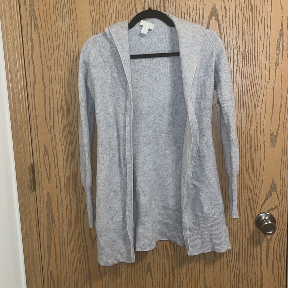 100% Cashmere cardigan size small
